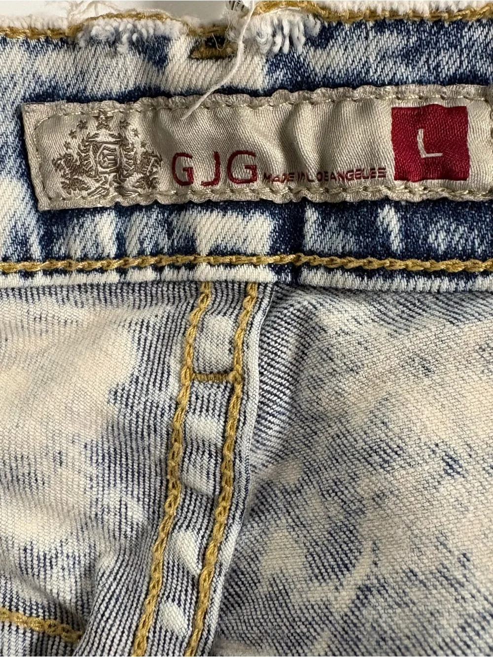 Acid Wash Frayed Hem Women's Denim Shorts - Light Blue GJG Jeans